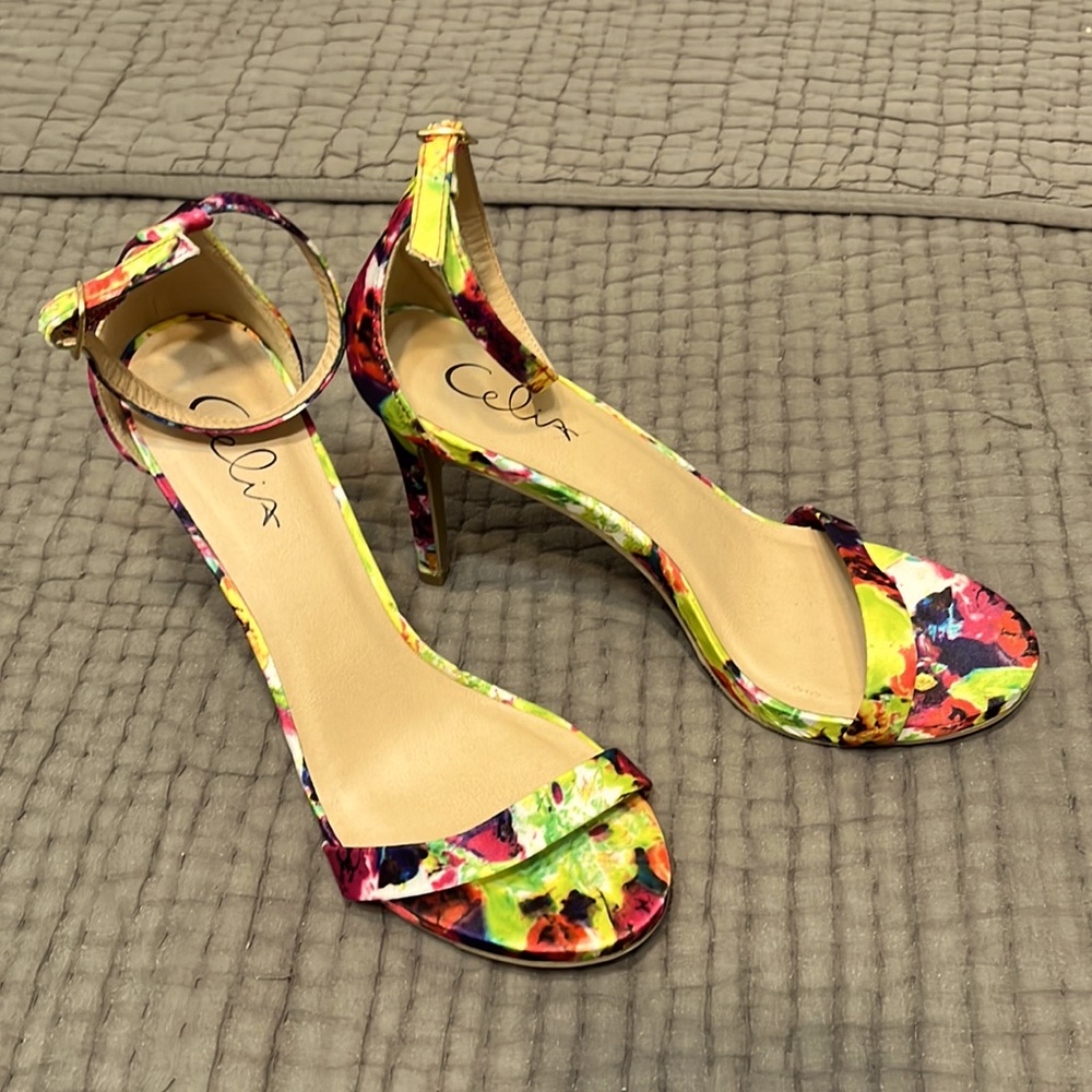 Celia Floral Heels 🚫 SOLD🚫